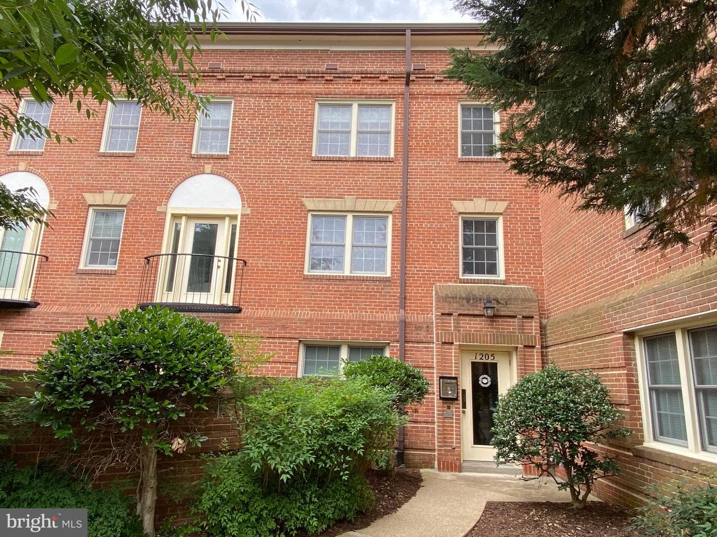 1205 N Pitt Street #2c, Alexandria