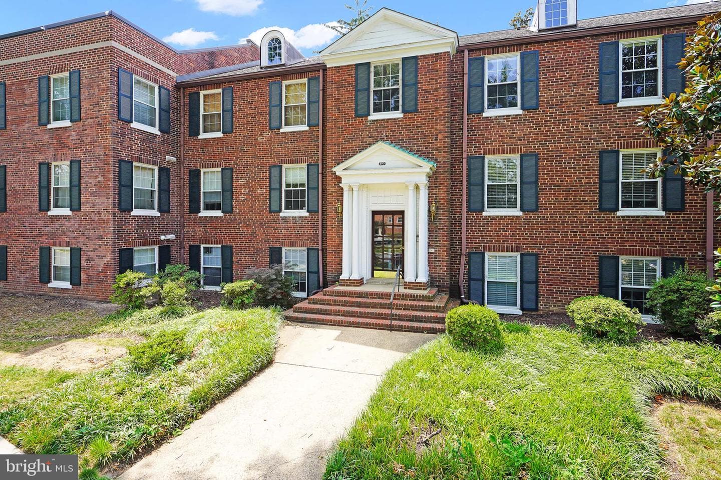 400 Commonwealth Avenue #304, Alexandria