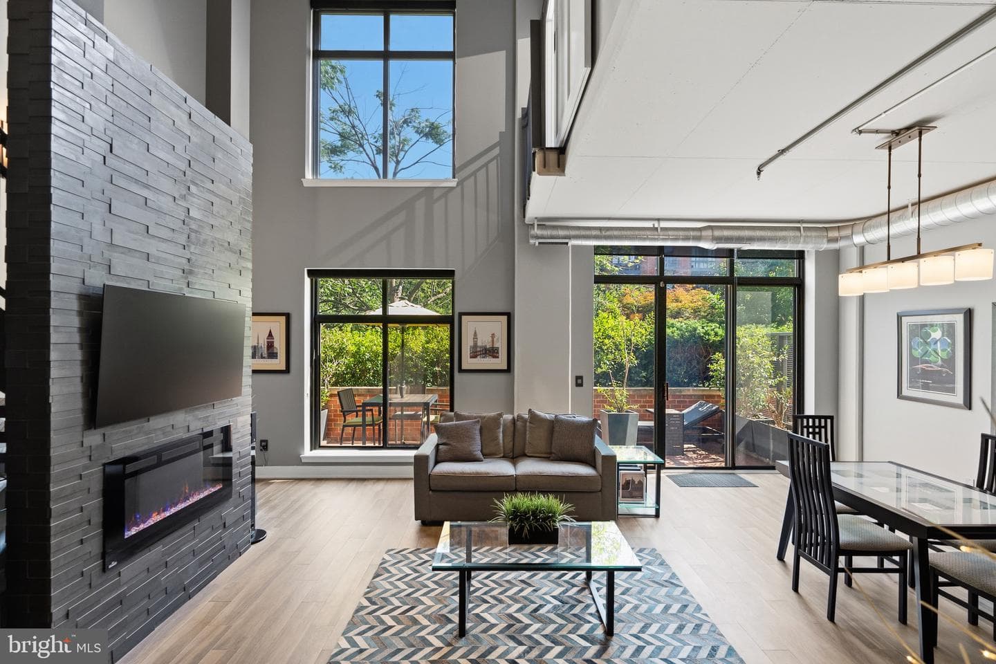 520 John Carlyle Street #107, Alexandria