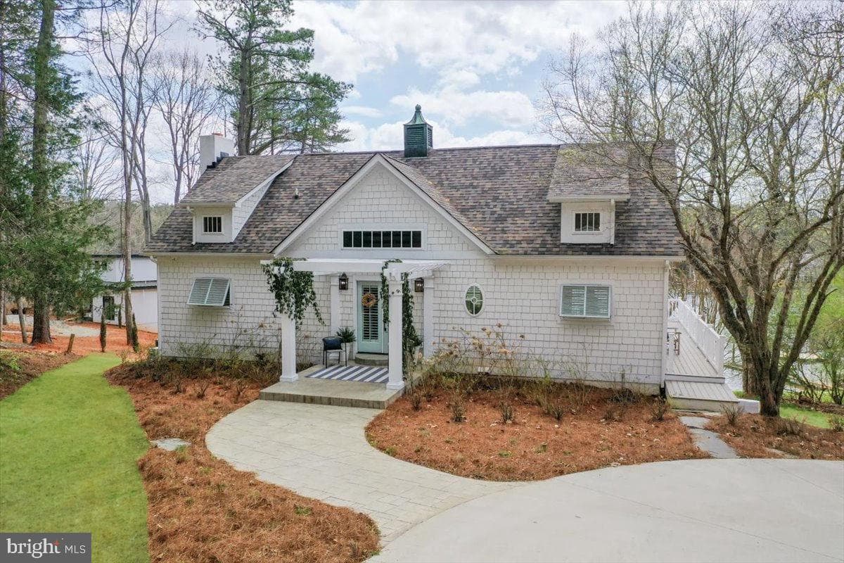 16414 Moneta Road photo 1