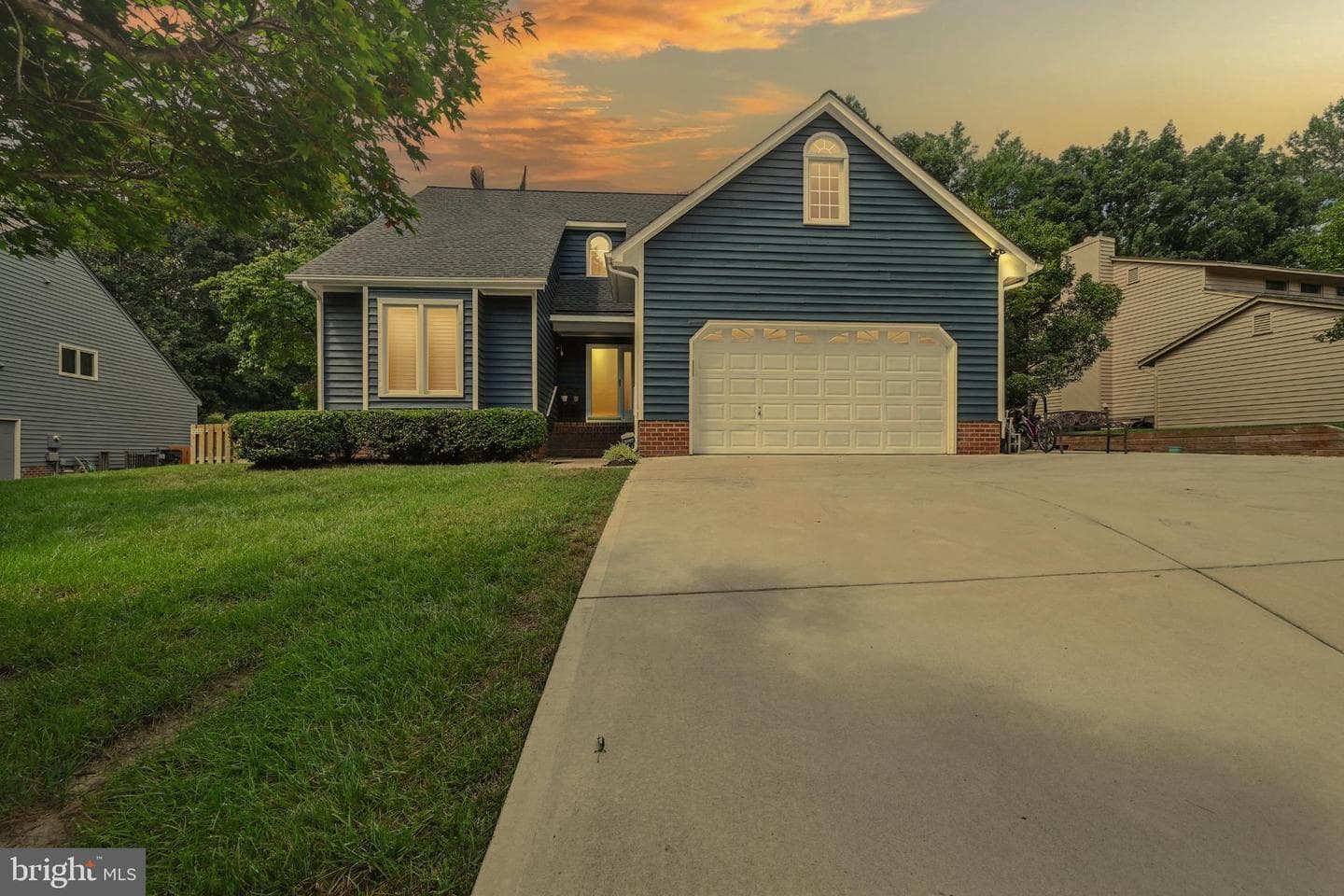 2612 Wicklow Loop photo 1
