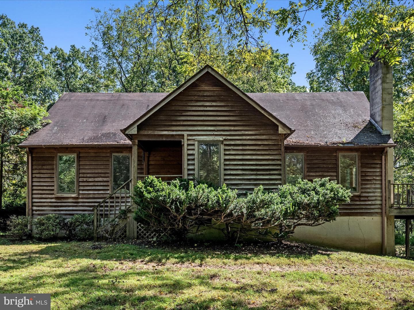 616 Chestnut Lane photo 1