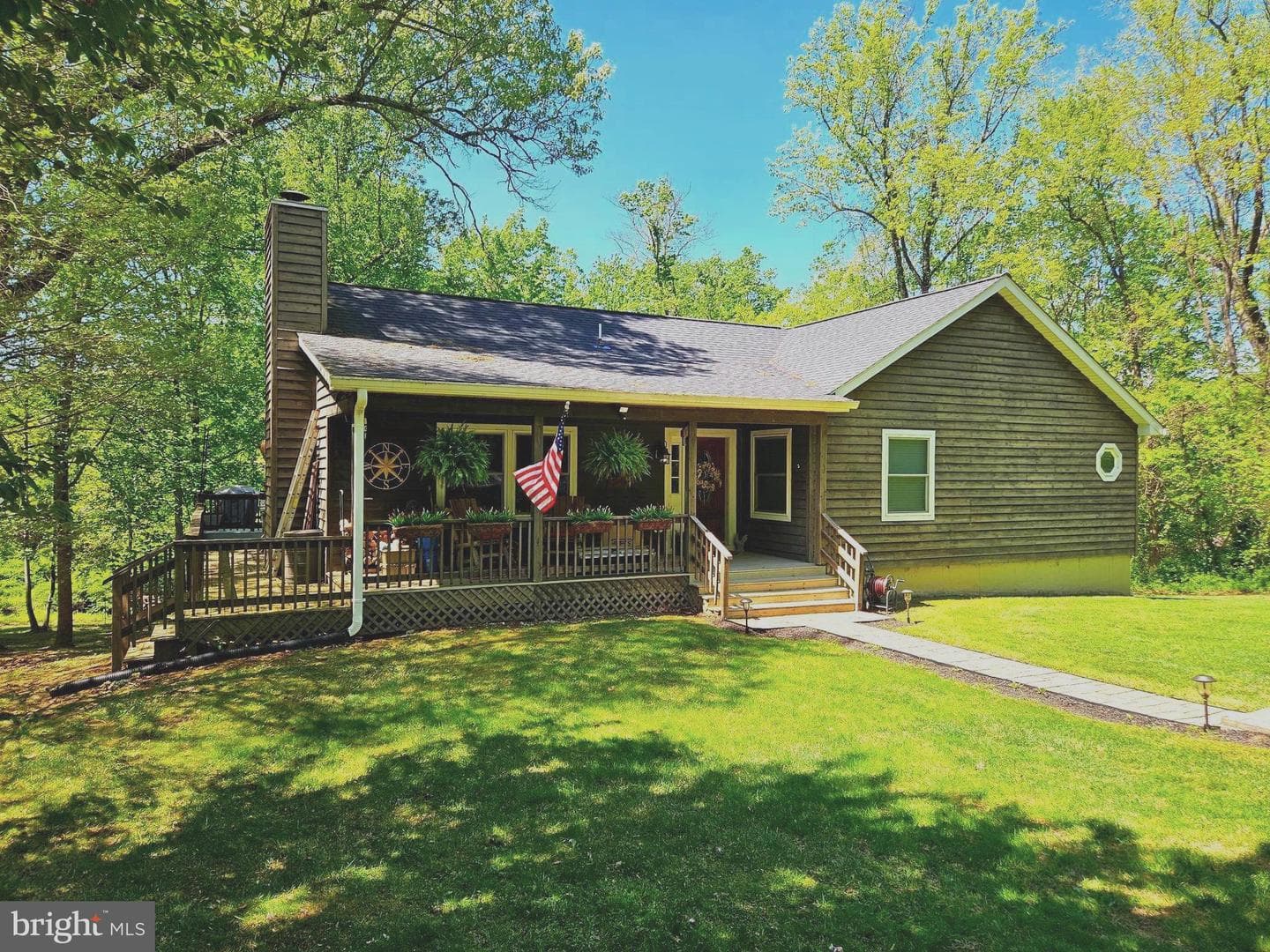 27 Valley Springs Lane photo 1