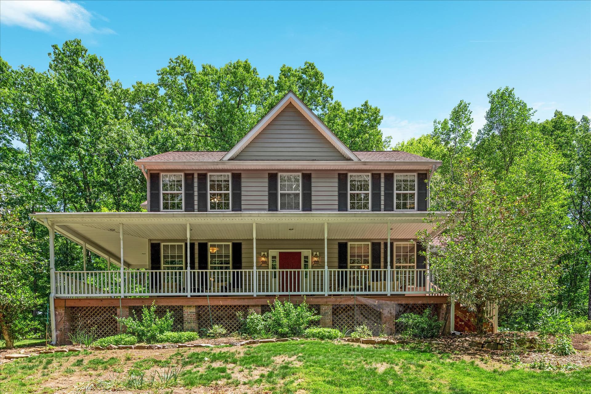 355 Duke Lane photo 1