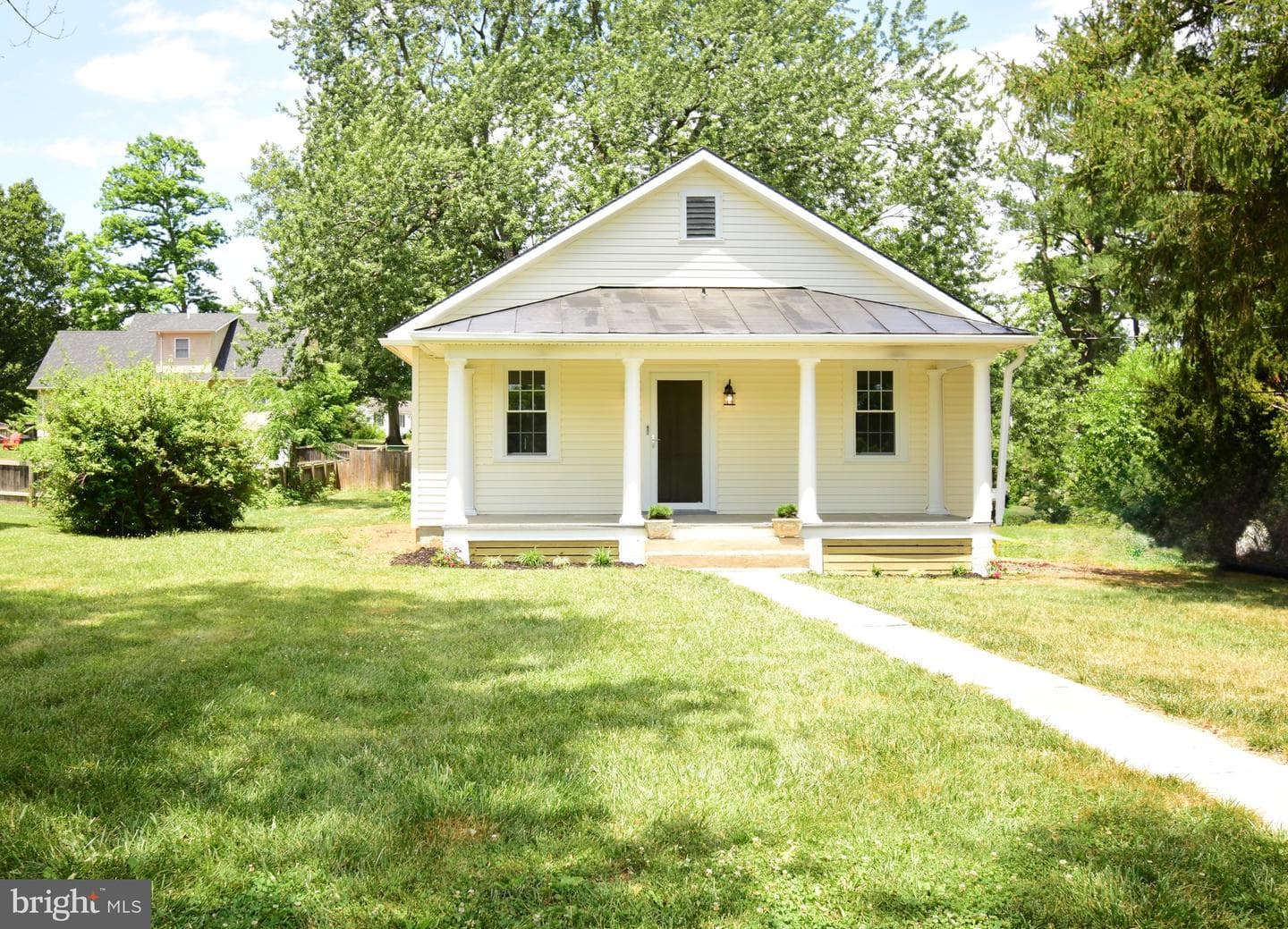 11 Virginia Avenue