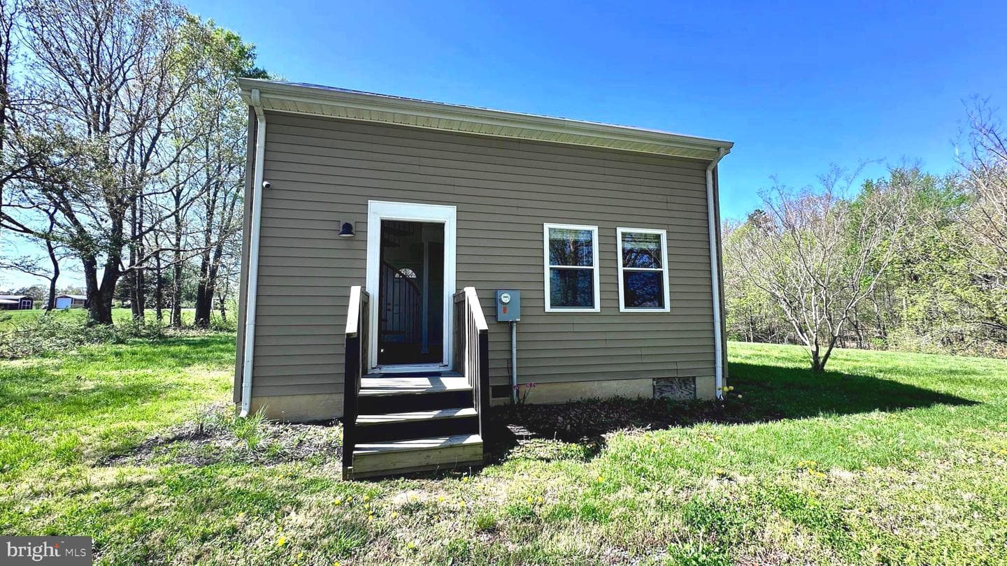 148 Robin Road photo 1
