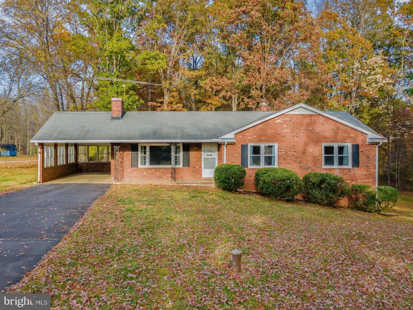 9405 Mountain Run Lake Rd photo 1