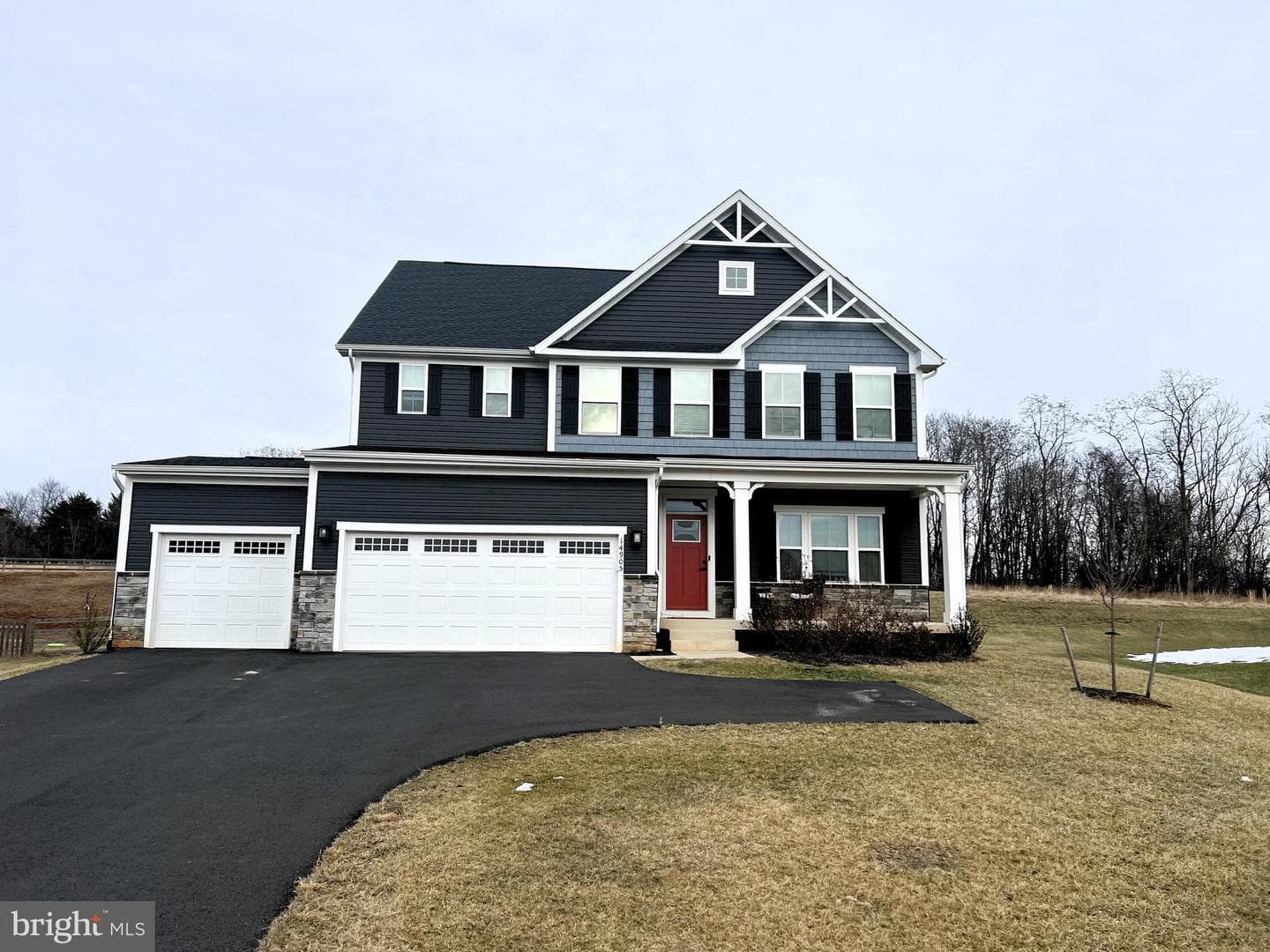 14905 Mapleridge Road photo 1