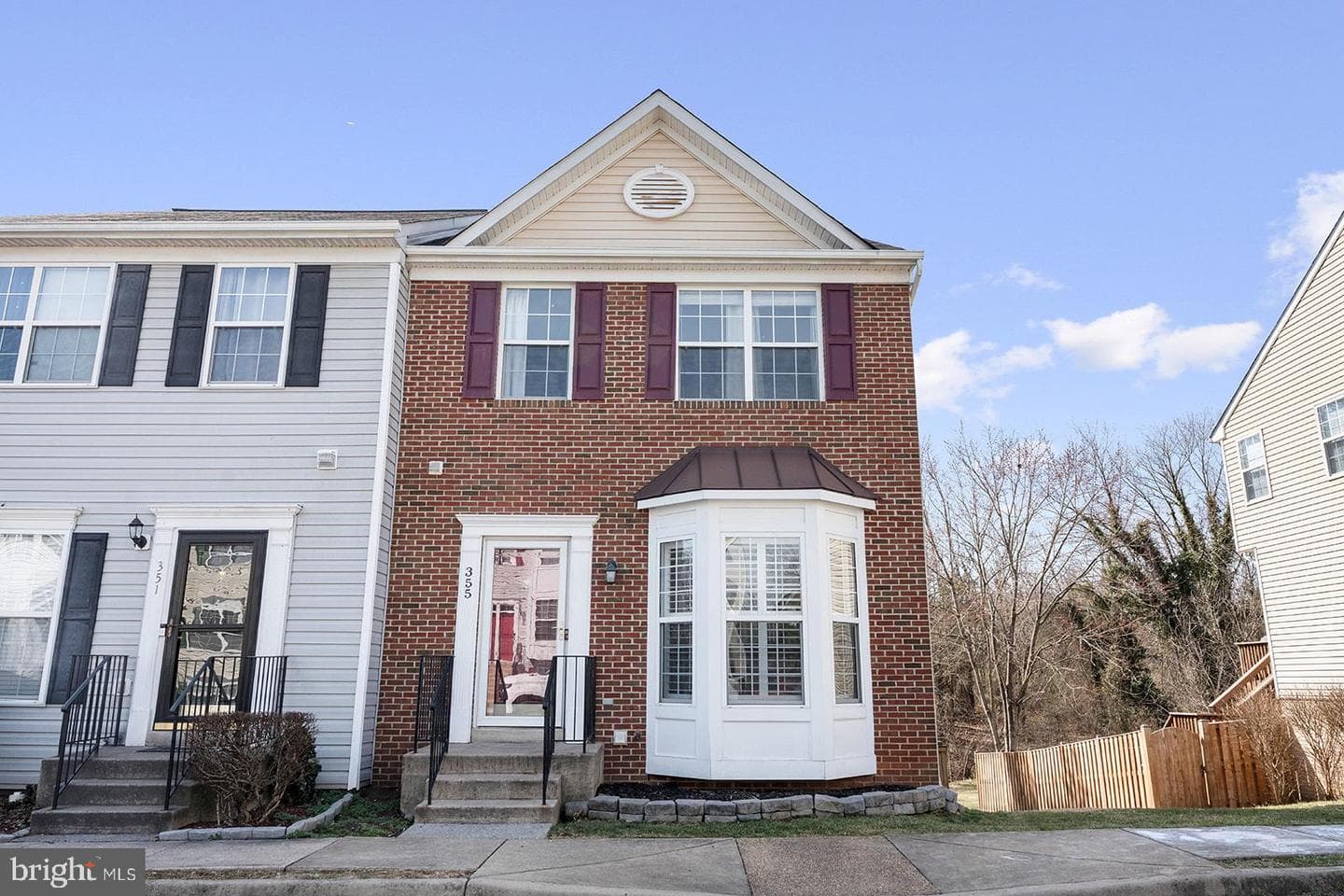 355 Snyder Lane photo 1