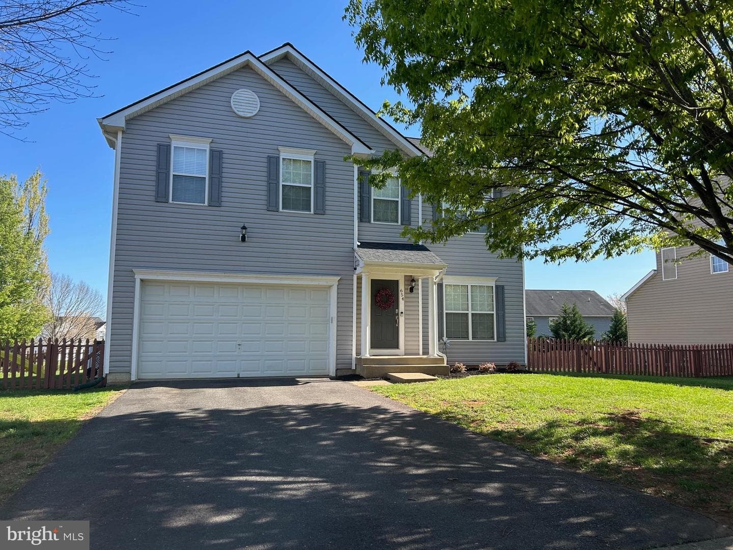 654 Holly Crest Drive photo 1