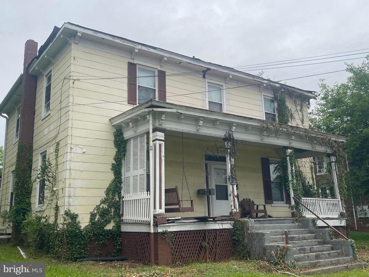 402 Spencer photo 1