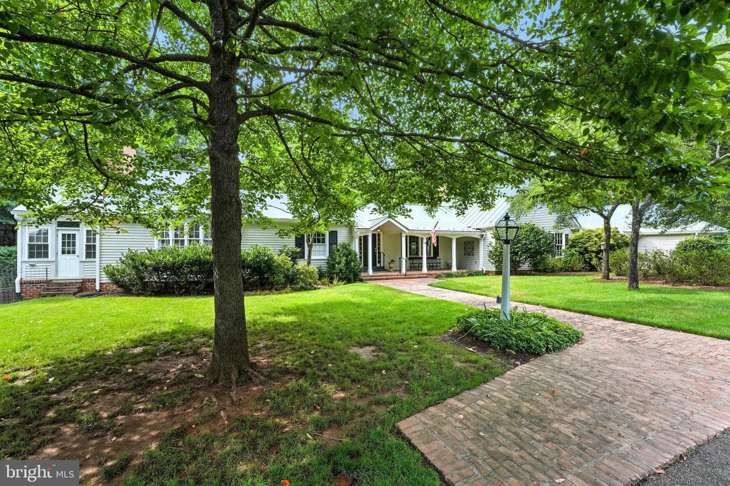 710 Zeuswyn Drive photo 1