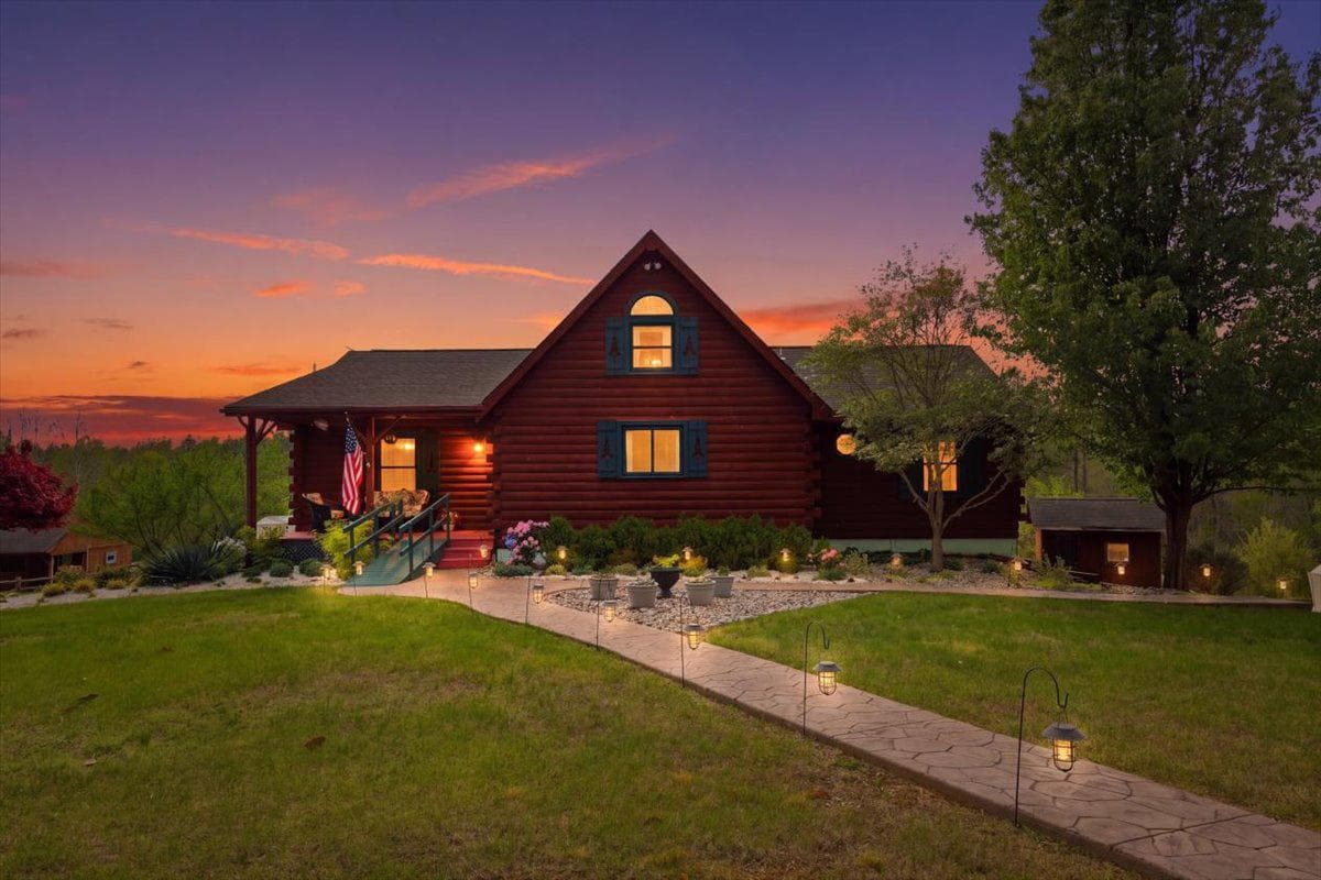 15240 Sheads Mountain Road photo 1