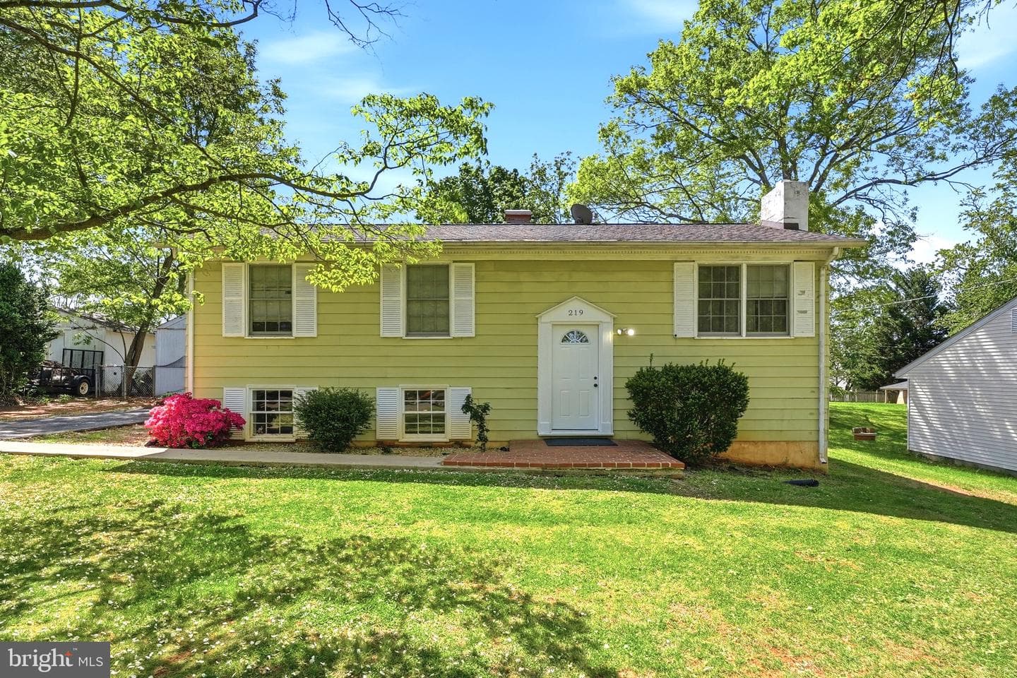 219 Lesco Boulevard