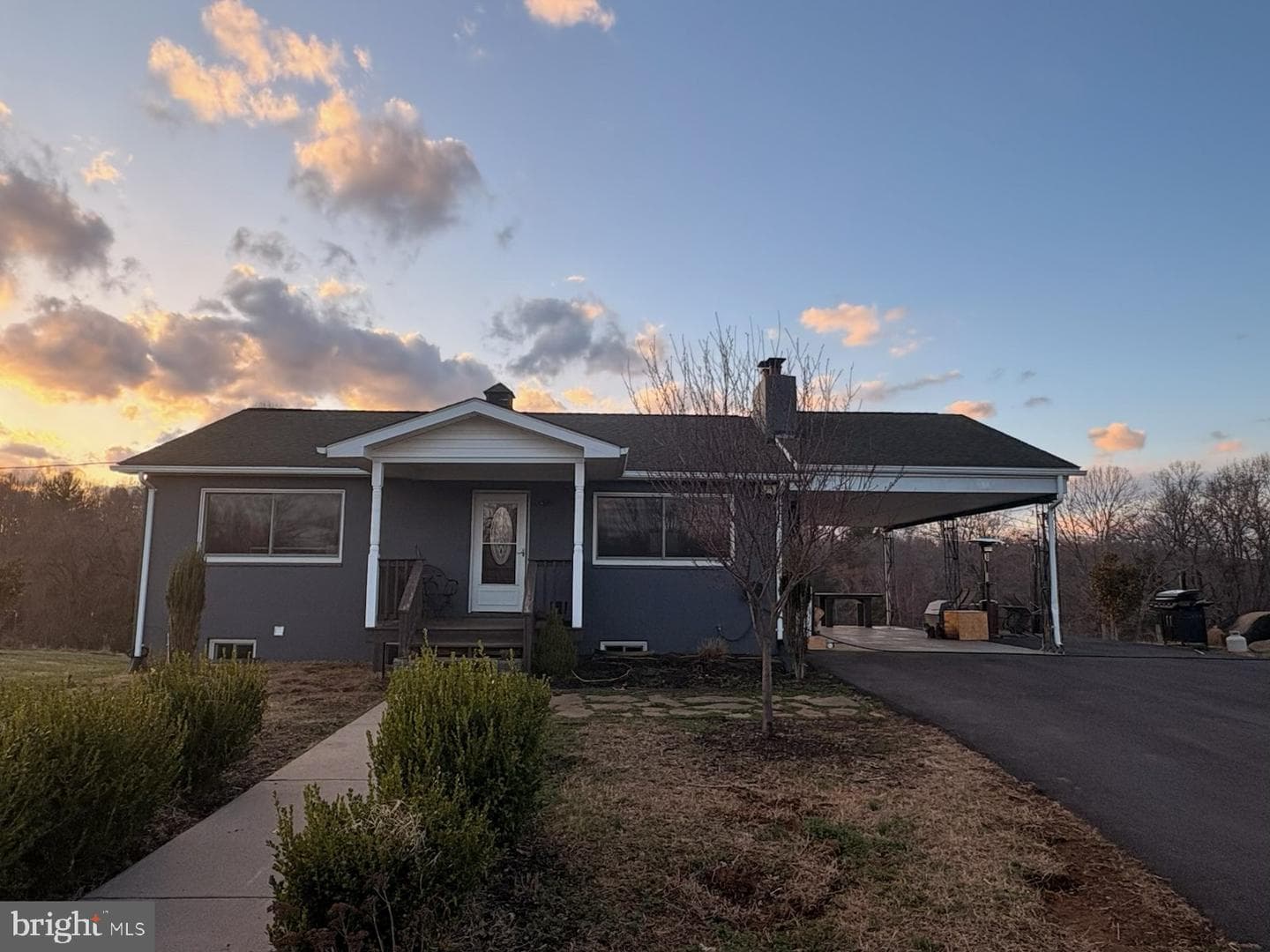 10468 La Grant Lane photo 1