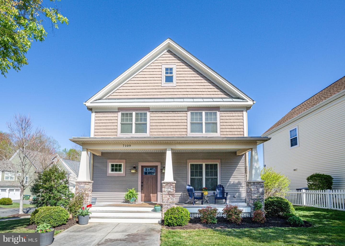 7109 Azalea Drive photo 1