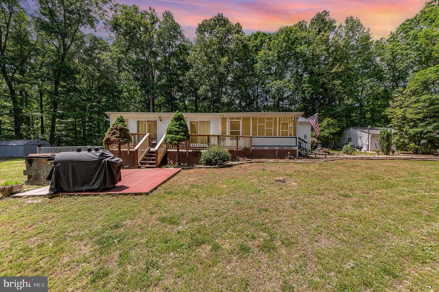 6322 Powers Lane photo 1