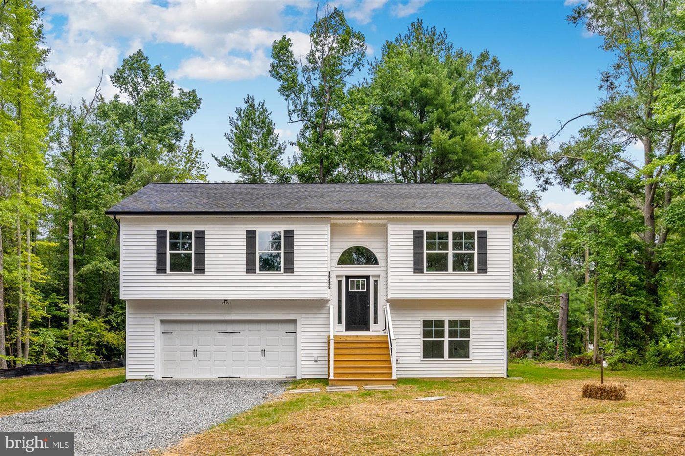 15439 Paige Road photo 1