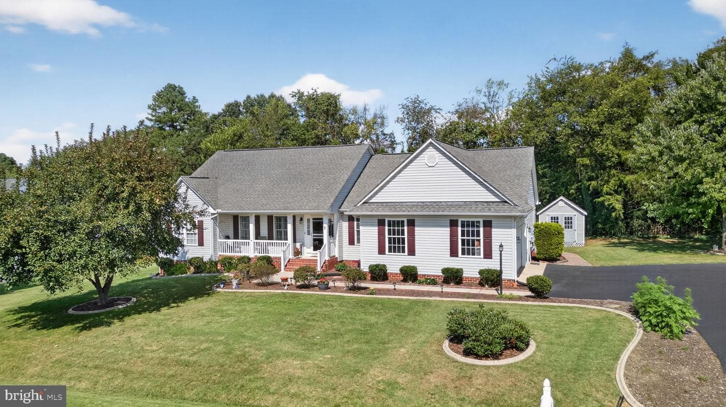 275 Roper Drive photo 1