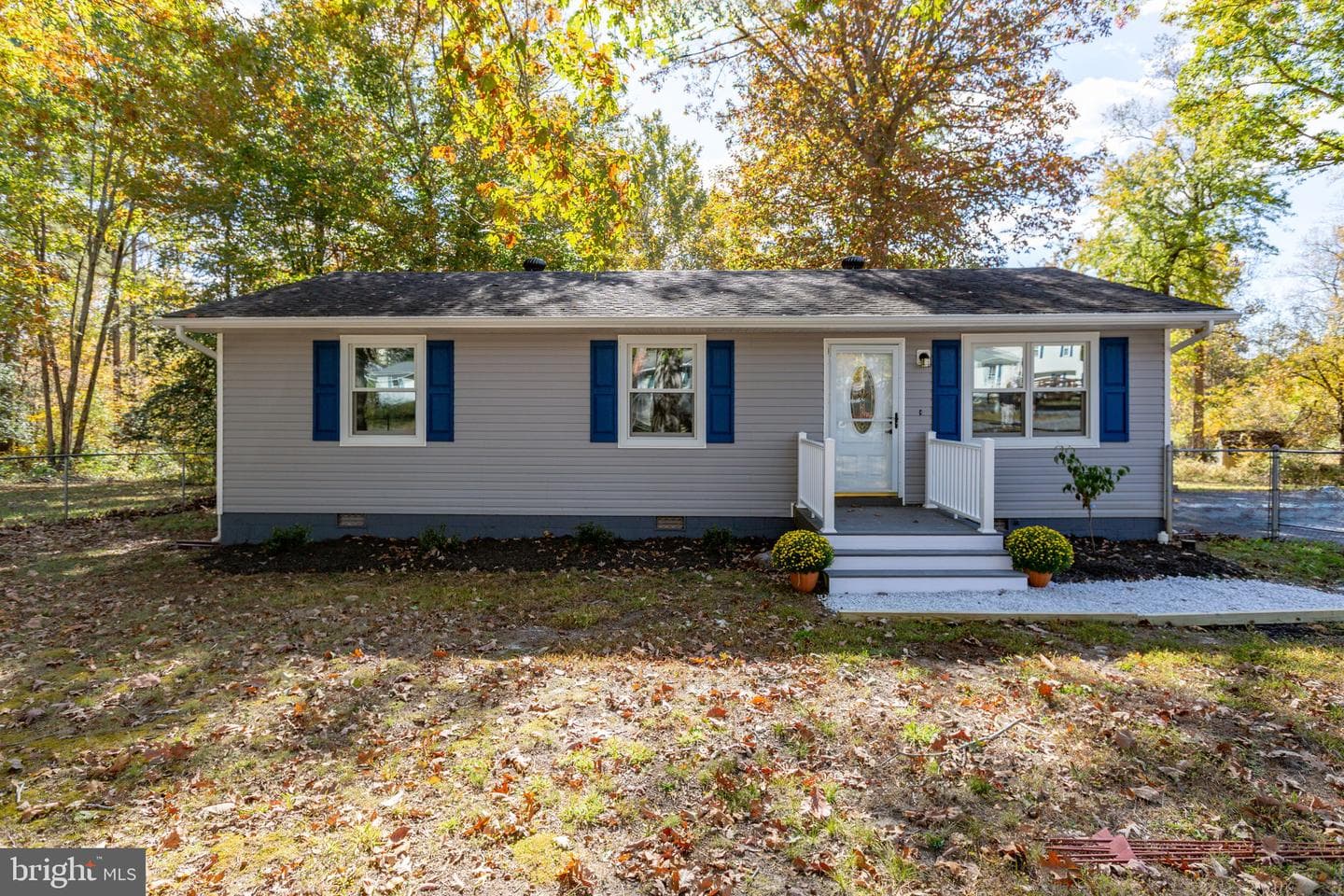 2412 Quail Oak Drive photo 1