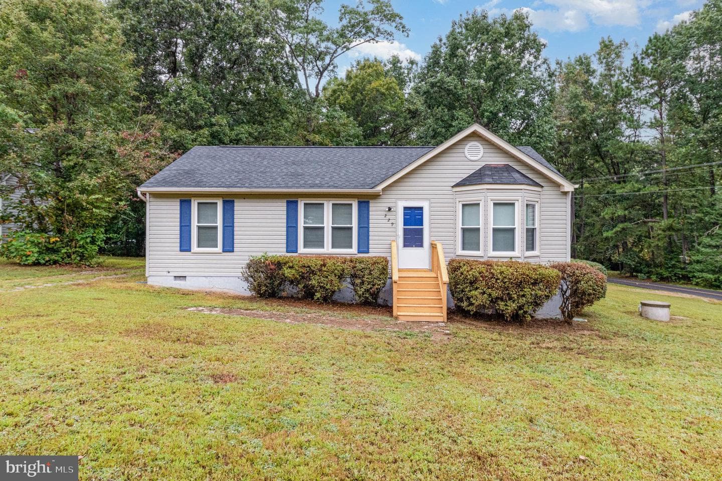 229 Estate Drive photo 1