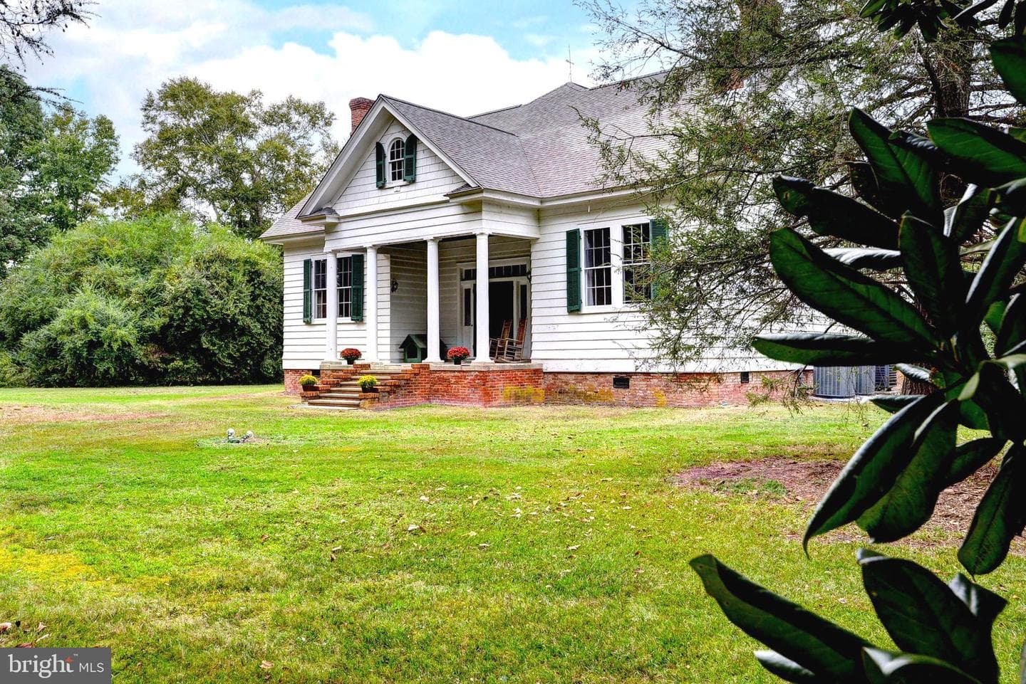 6049 Tidewater Trail photo 1