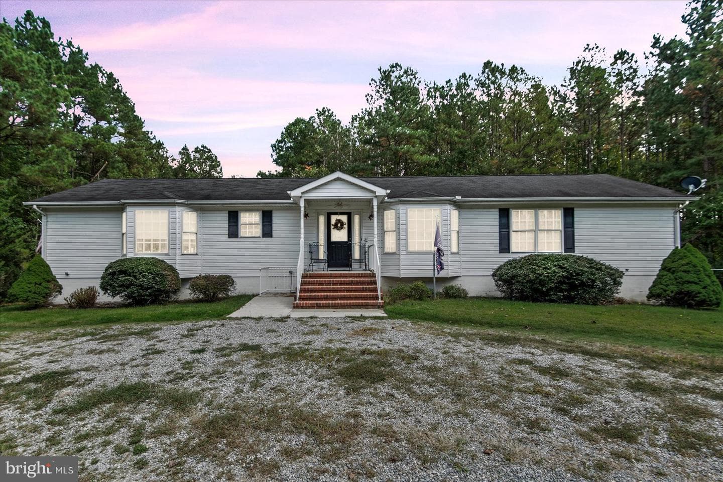 169 Red Oak Lane photo 1