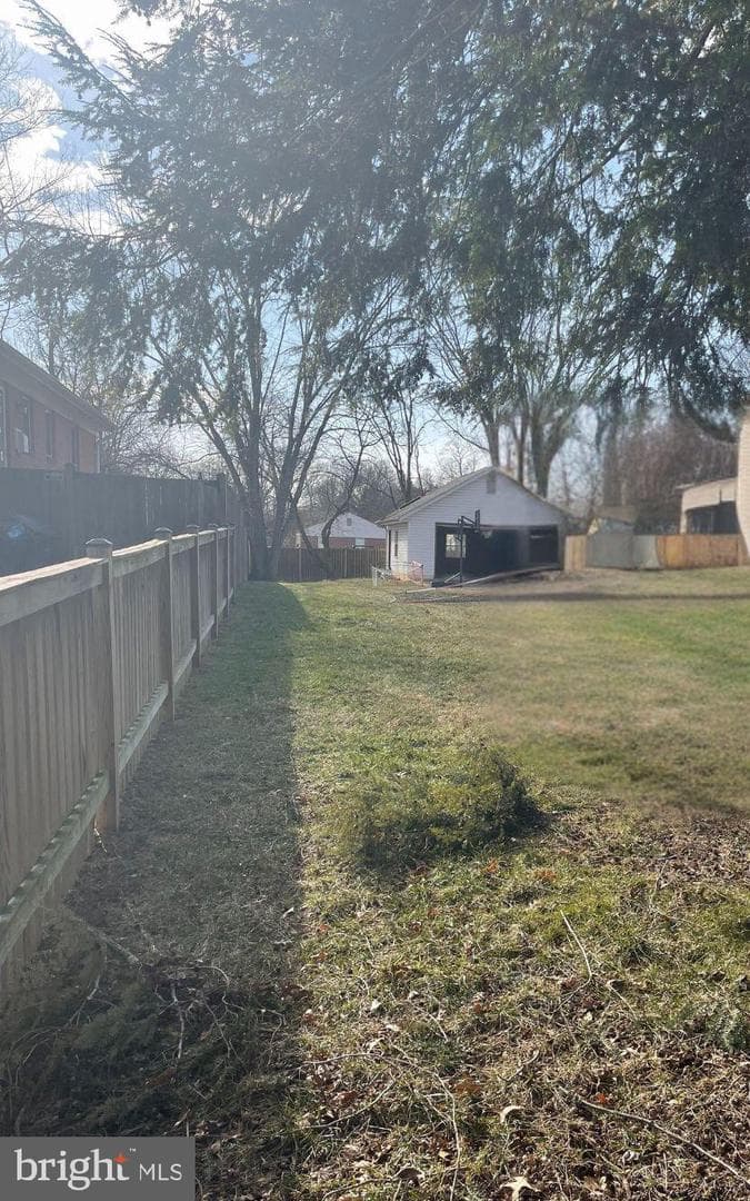 535 Great Falls Street photo 1