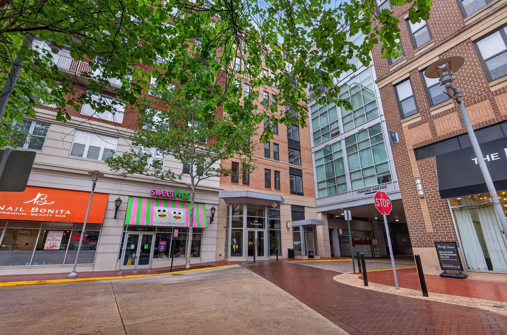 444 W Broad Street #428