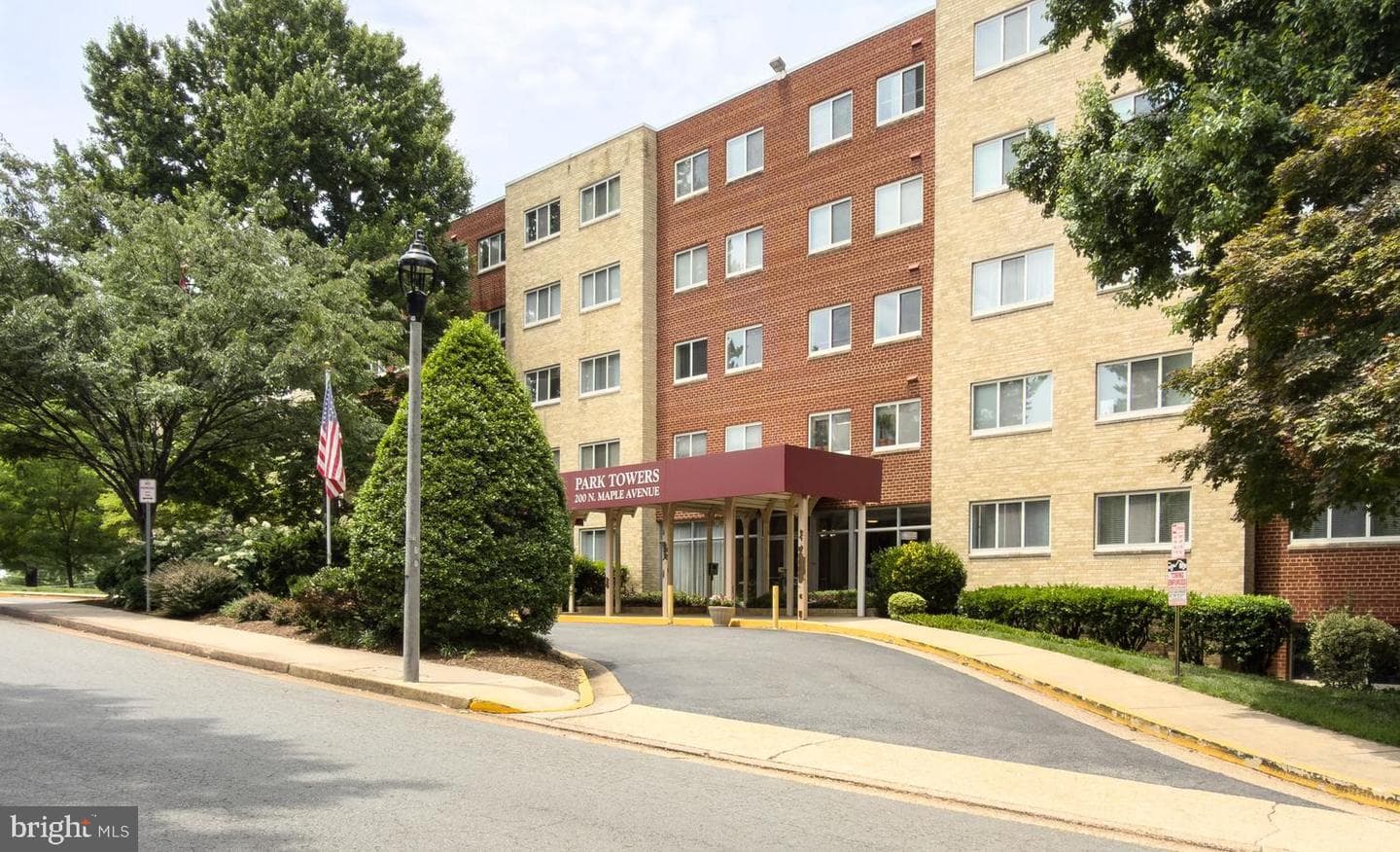 200 N Maple Avenue #206