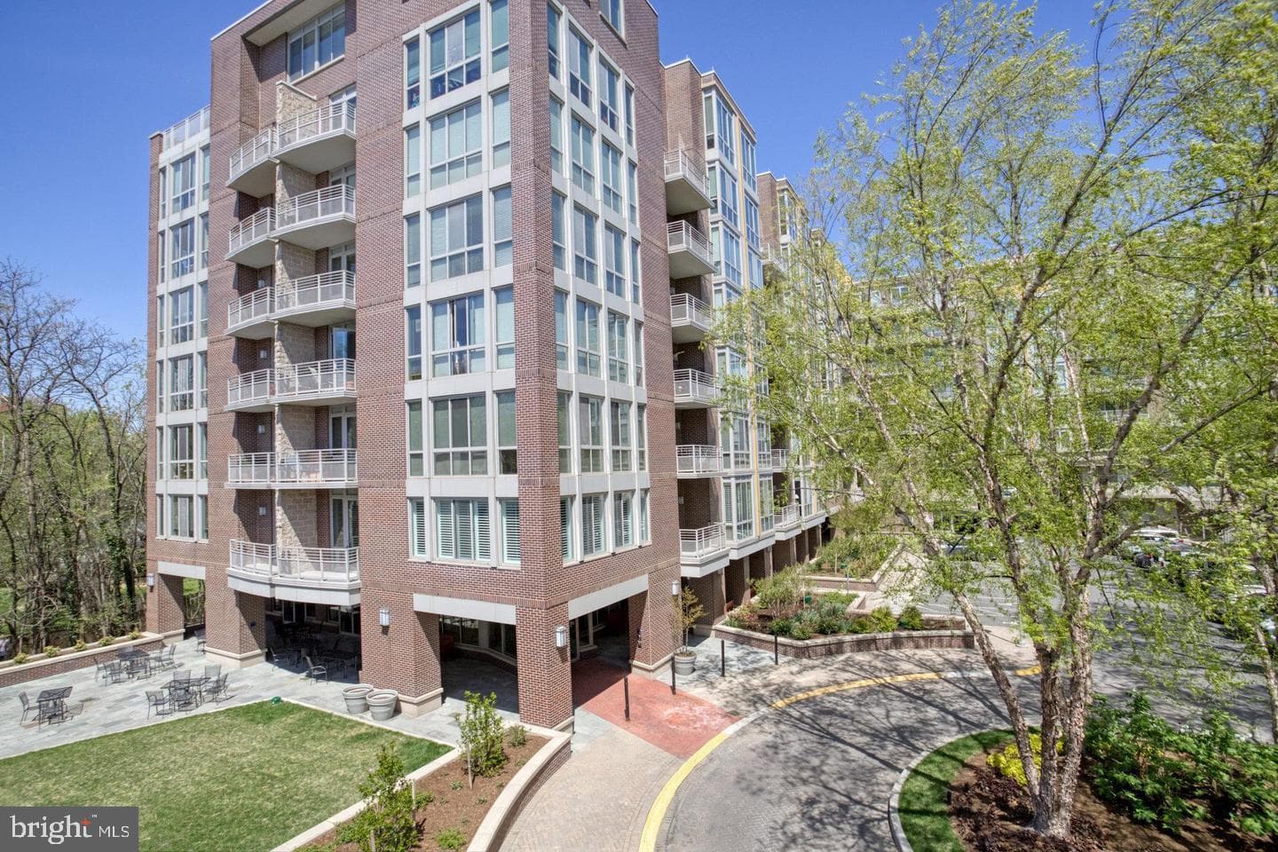 513 W Broad Street #205, Falls Church