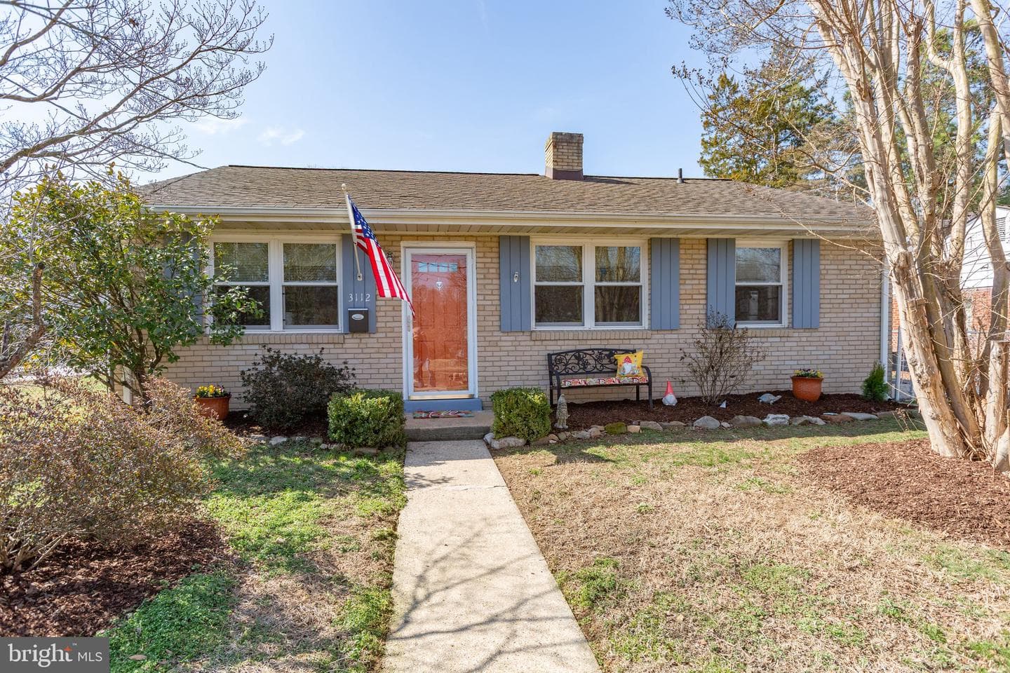 3112 Linden Avenue photo 1