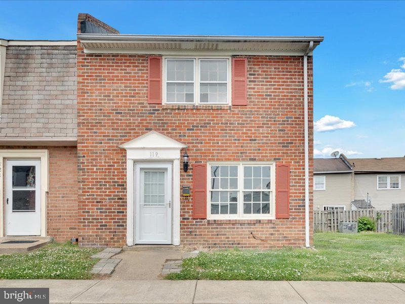 119 Hickok Circle photo 1