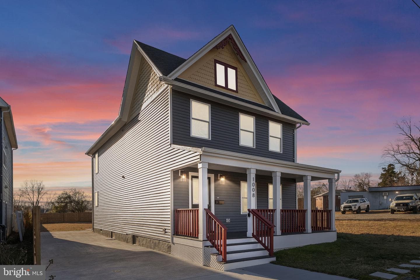 1008 Lafayette Boulevard photo 1