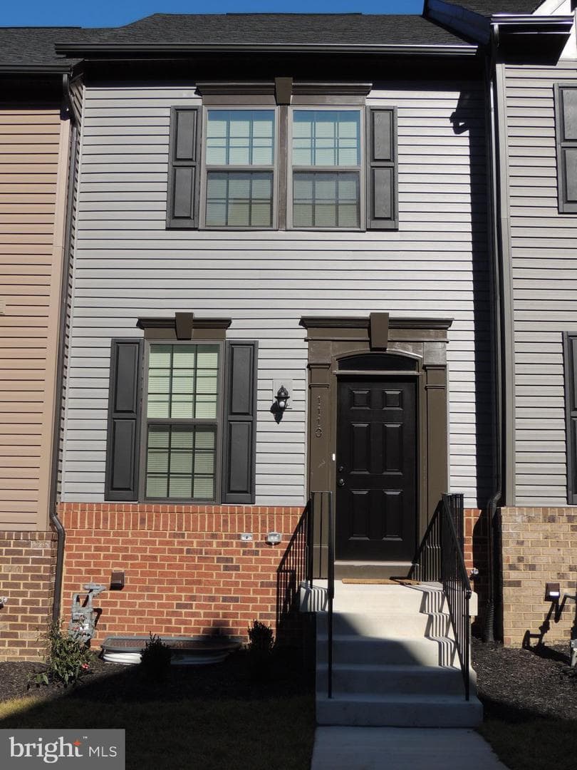1110 Spur Lane photo 1
