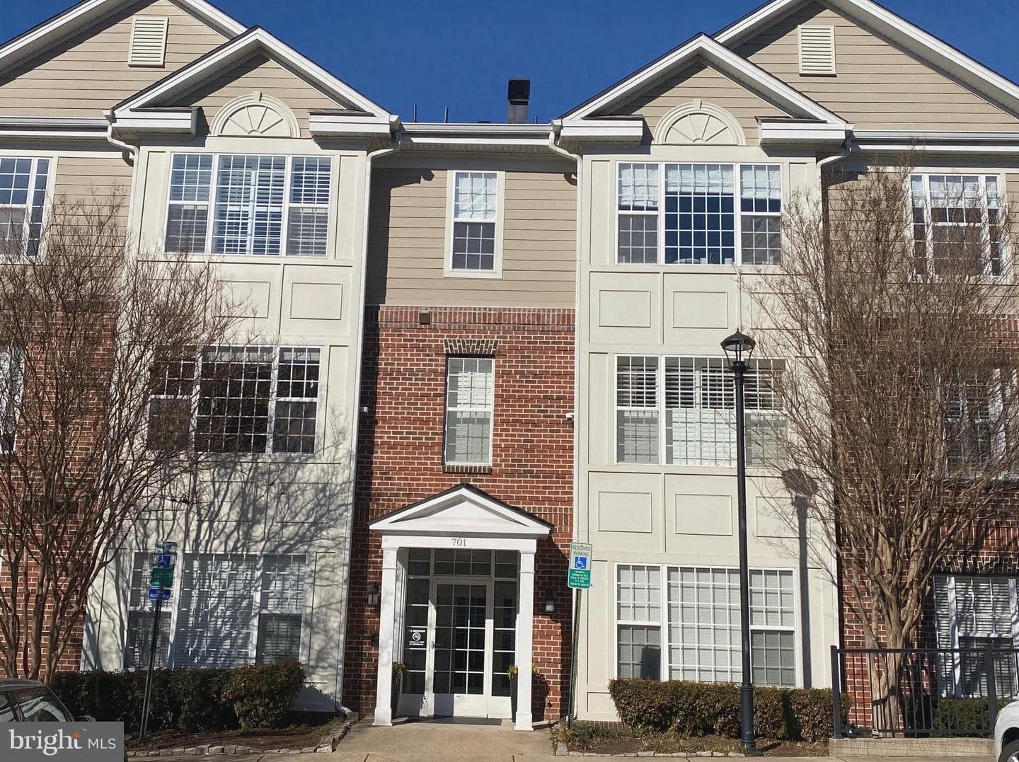 701 Cobblestone Boulevard #108