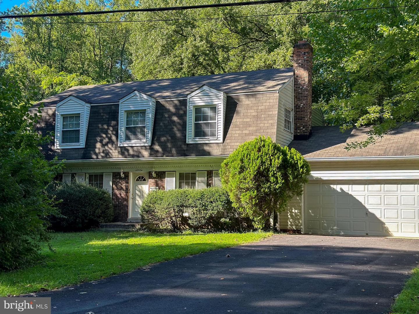 10704 Howerton Avenue photo 1