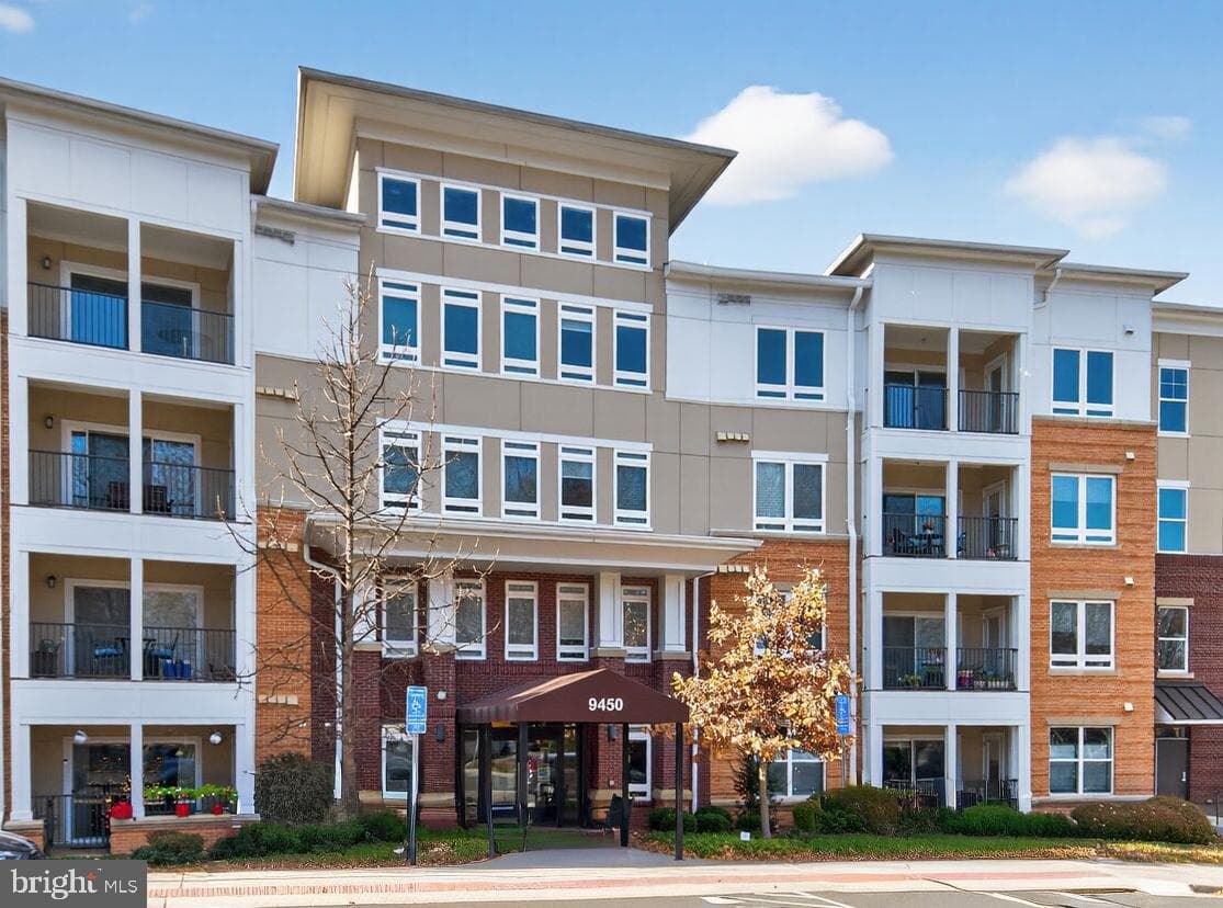 9450 Silver King Court #401 photo 1