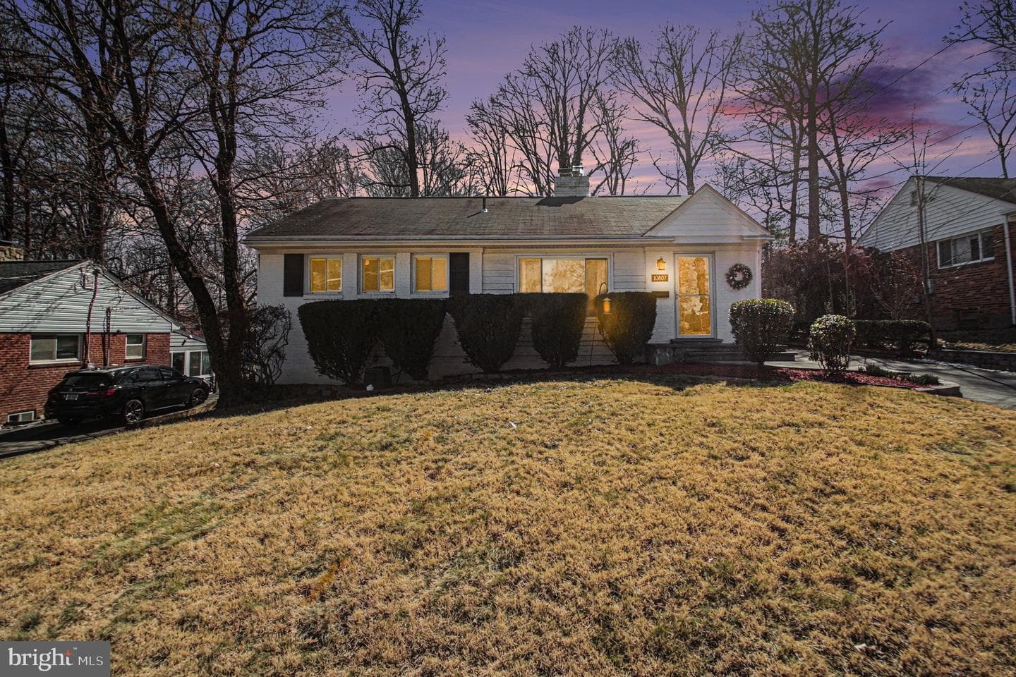 10807 Maple Street photo 1