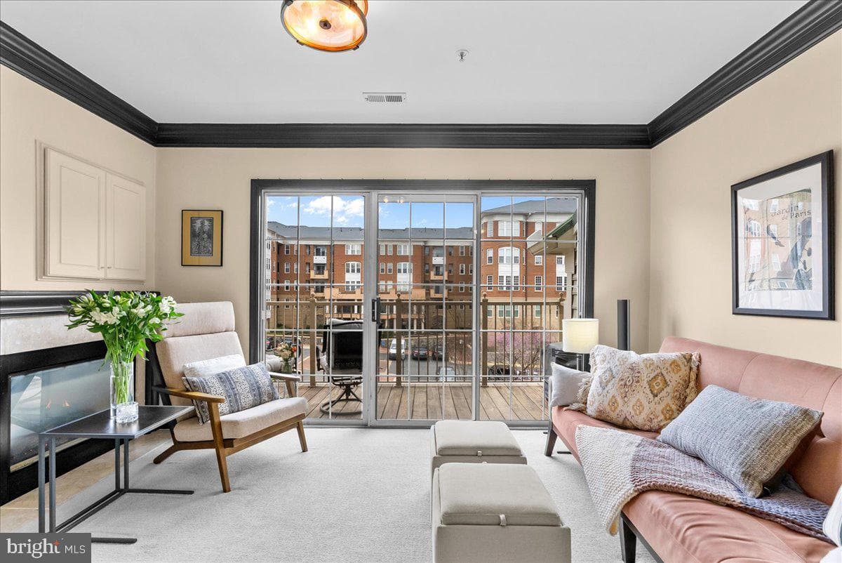 10337 Sager Avenue #304