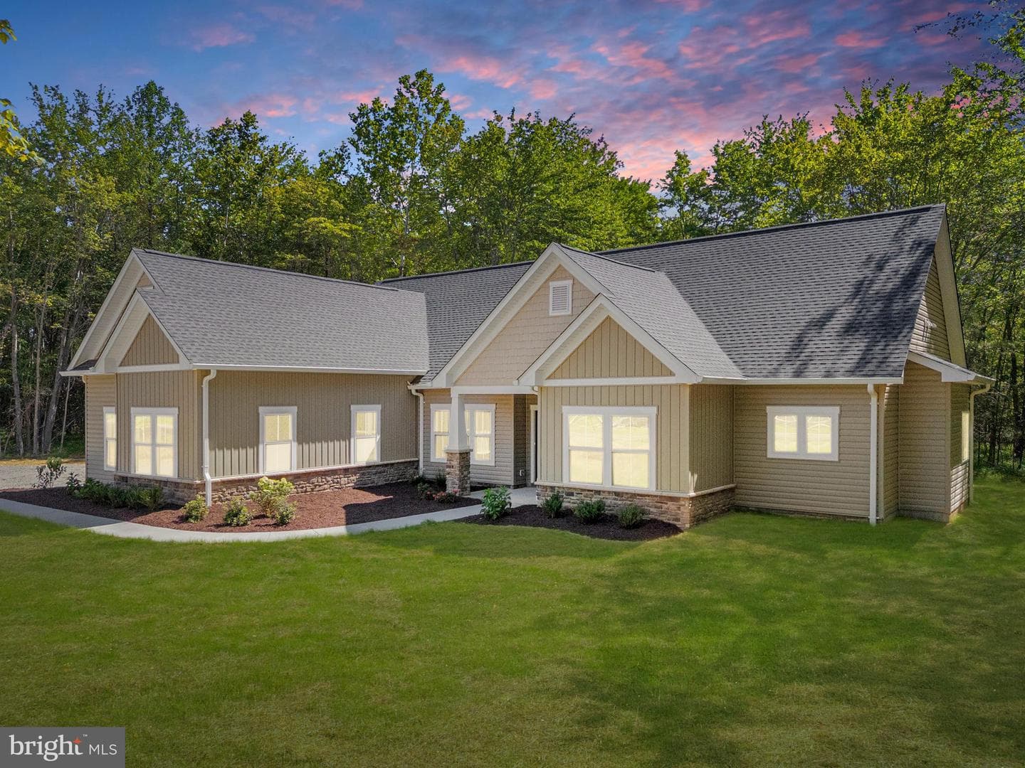 7329 Riley Road photo 1