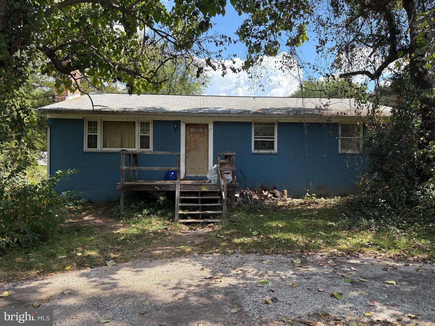 10789 Brent Town Road photo 1