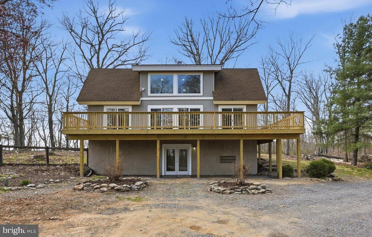 9844 Timber Heights