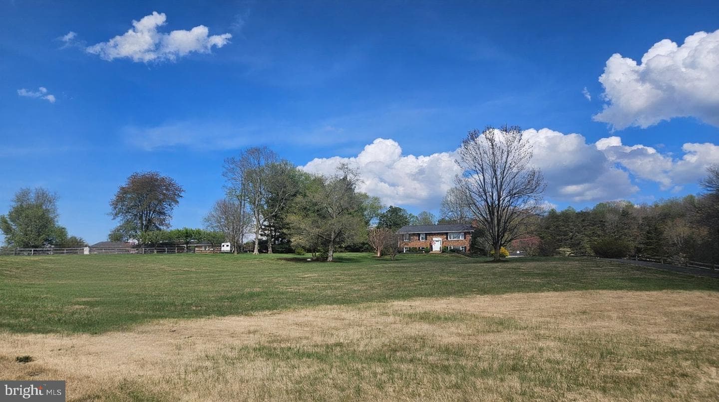 6163 Georgetown Road photo 1