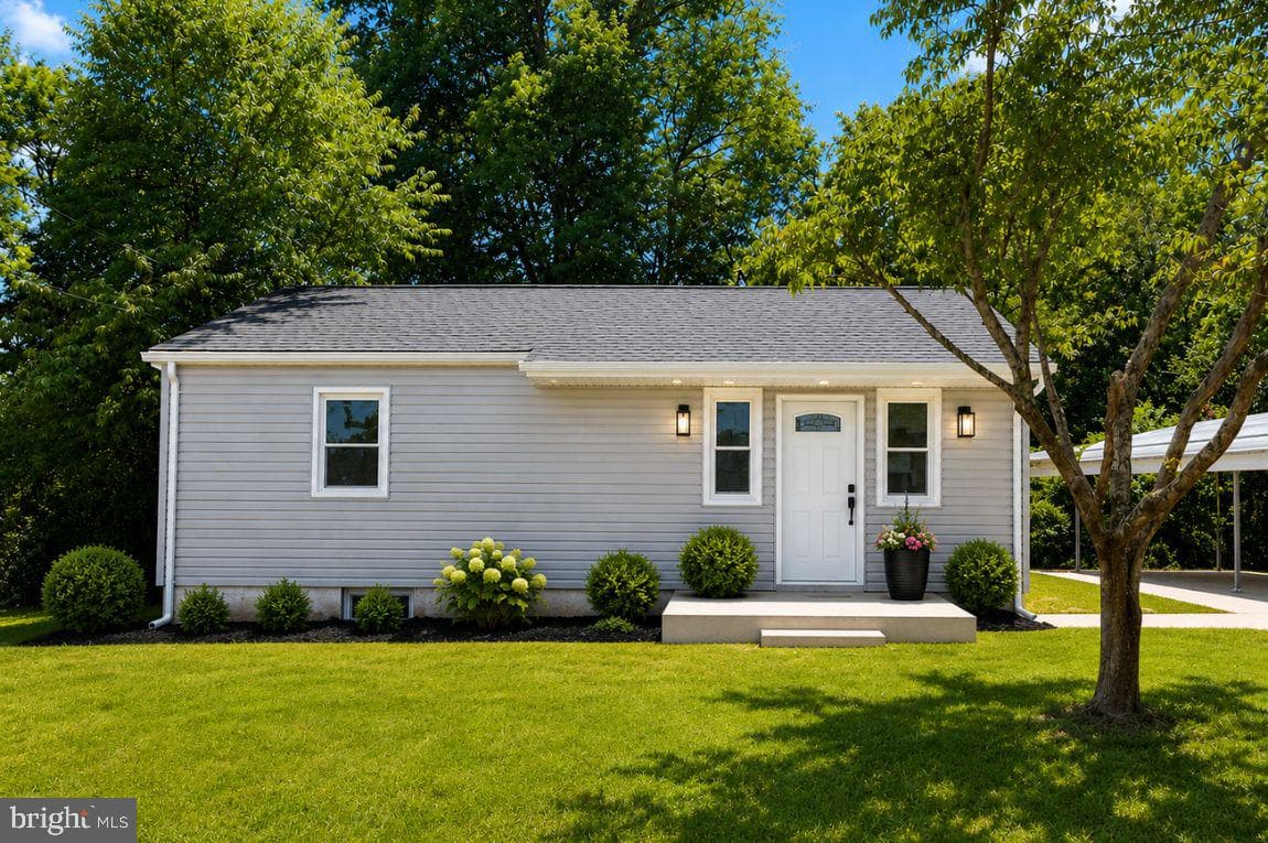 200 E Bowen Street, Remington