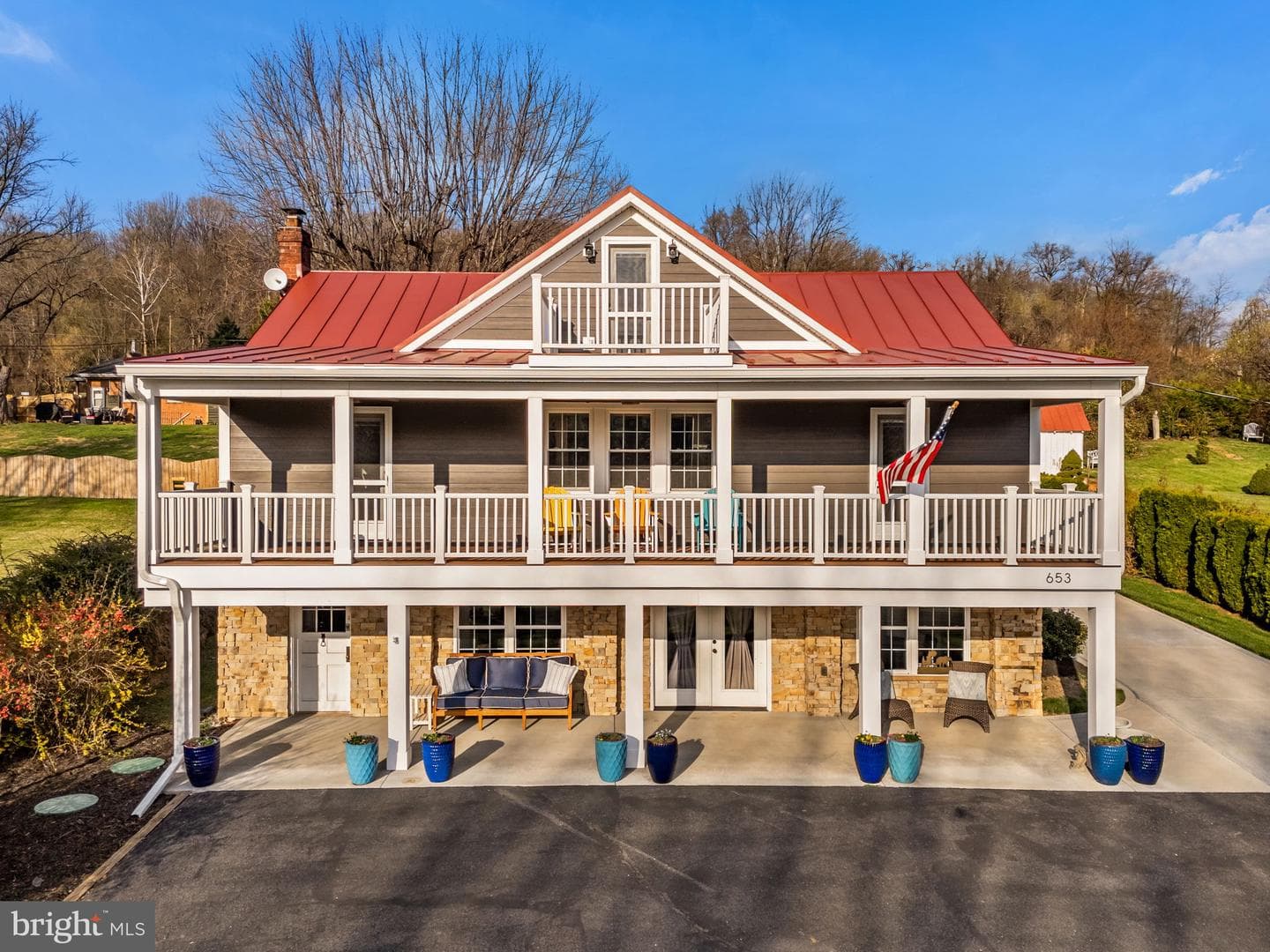 653 Federal Street photo 1