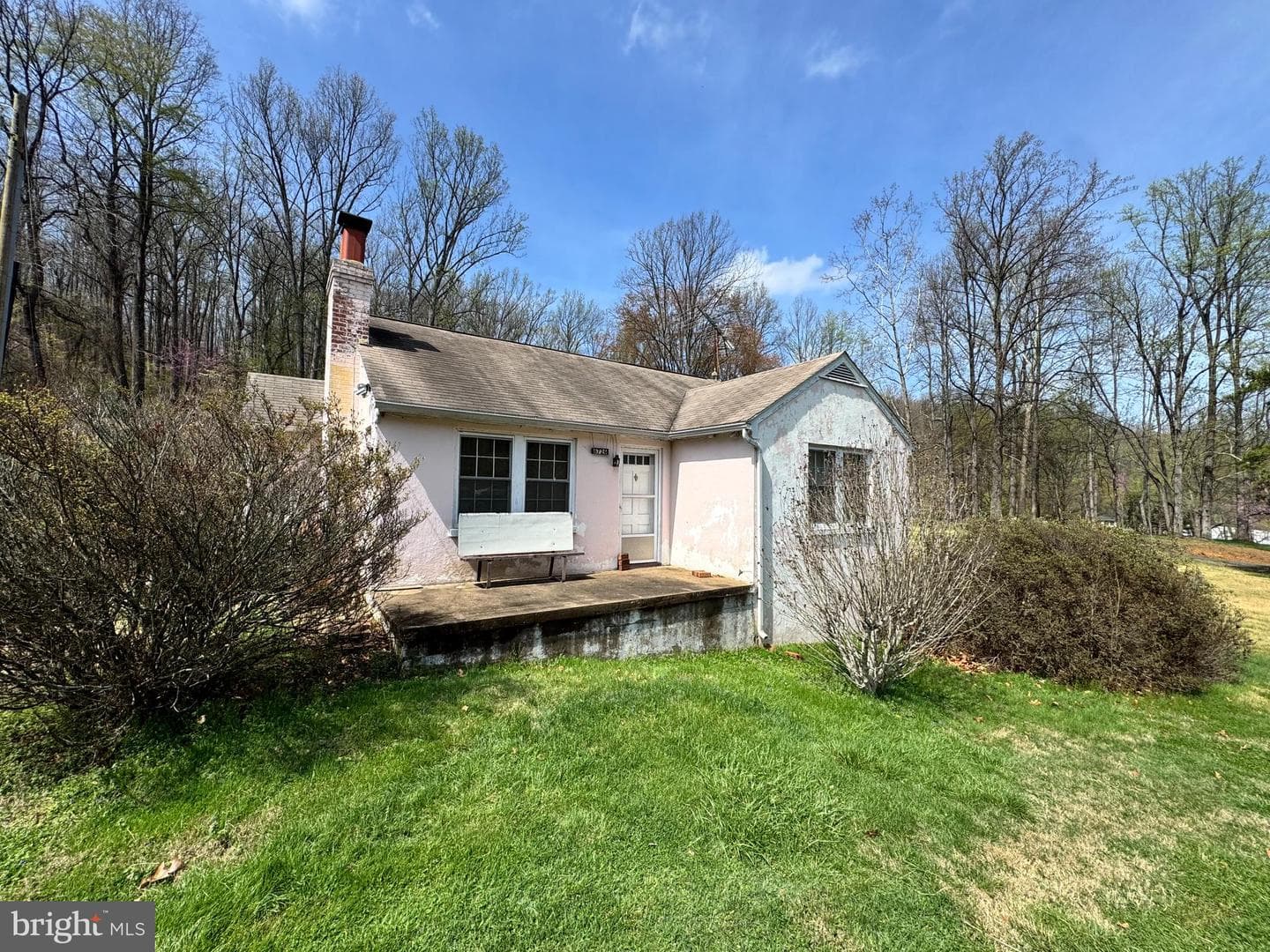 6726 James Madison Highway photo 1