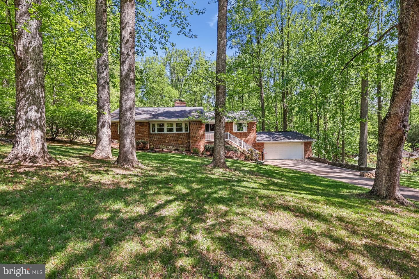 7302 Stuart Circle