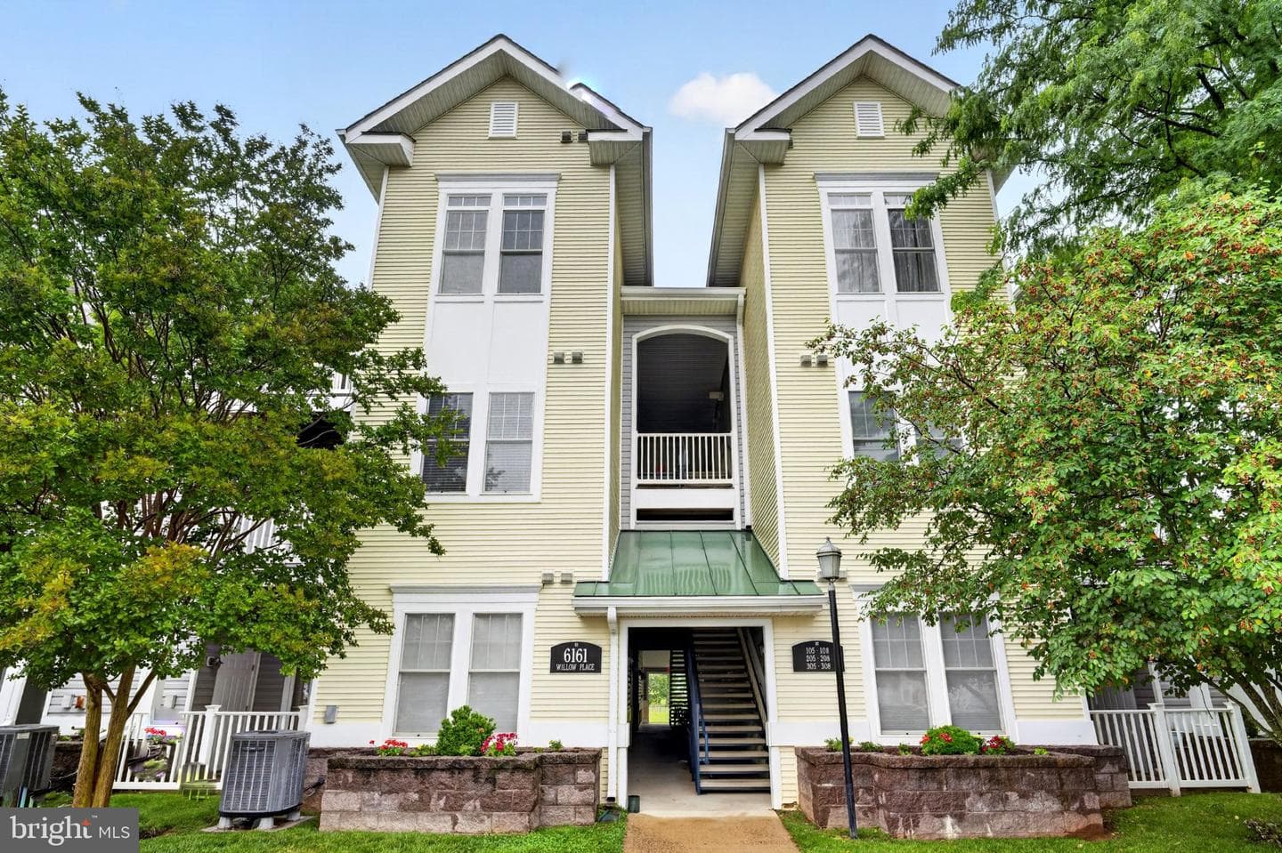 6161 Willow Place #205