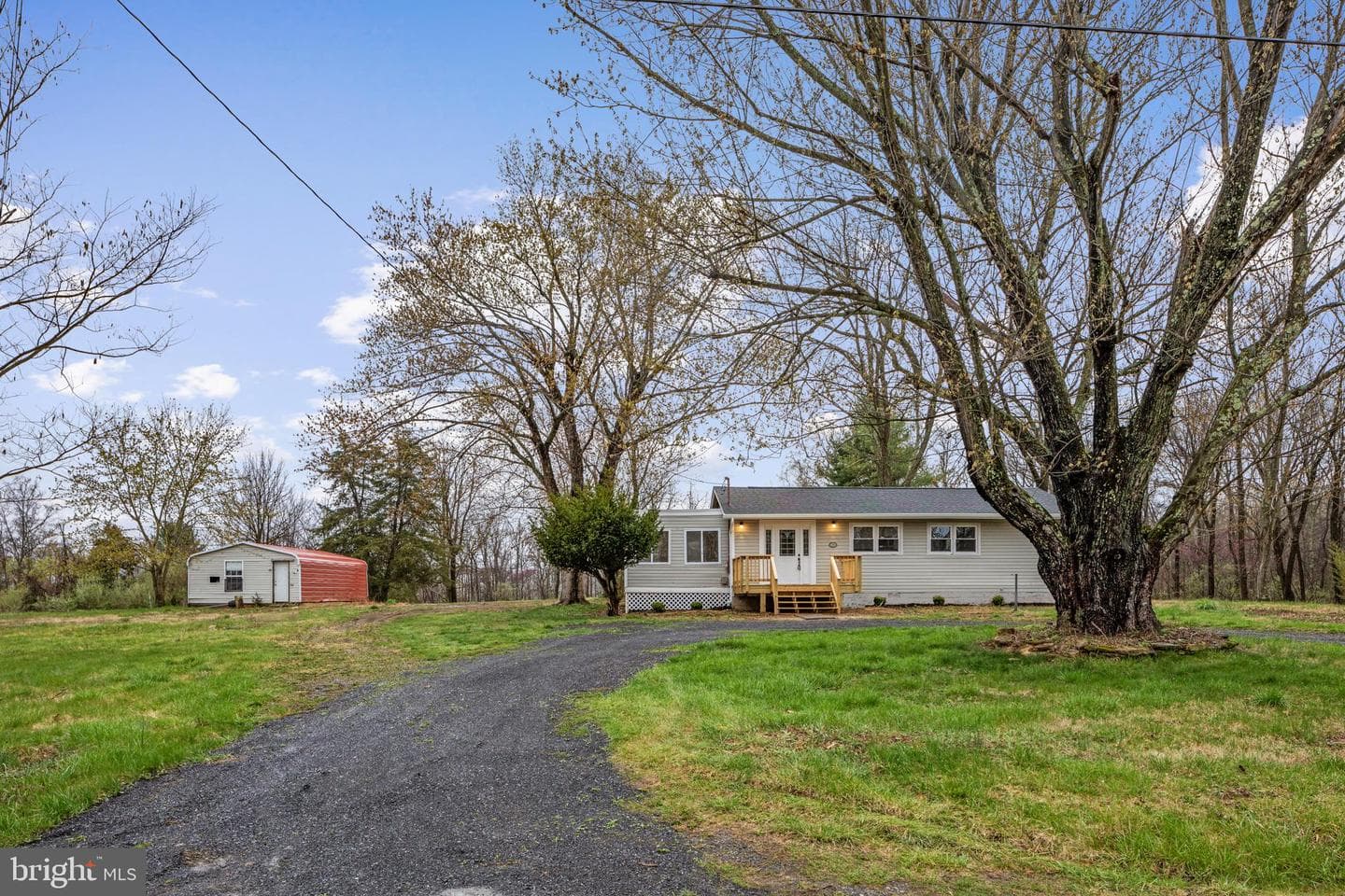 225 Susquehanna Trail photo 1